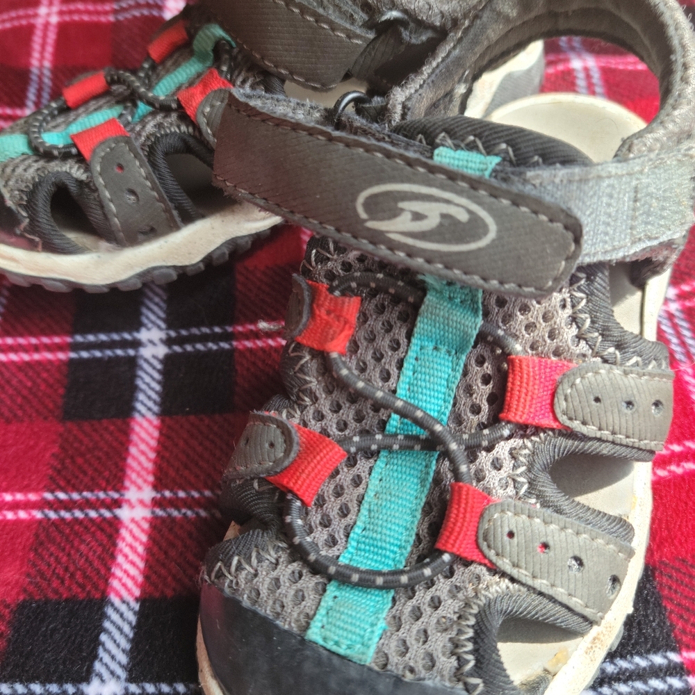 Lot of 5 kids shoes - Picture 11 of 11